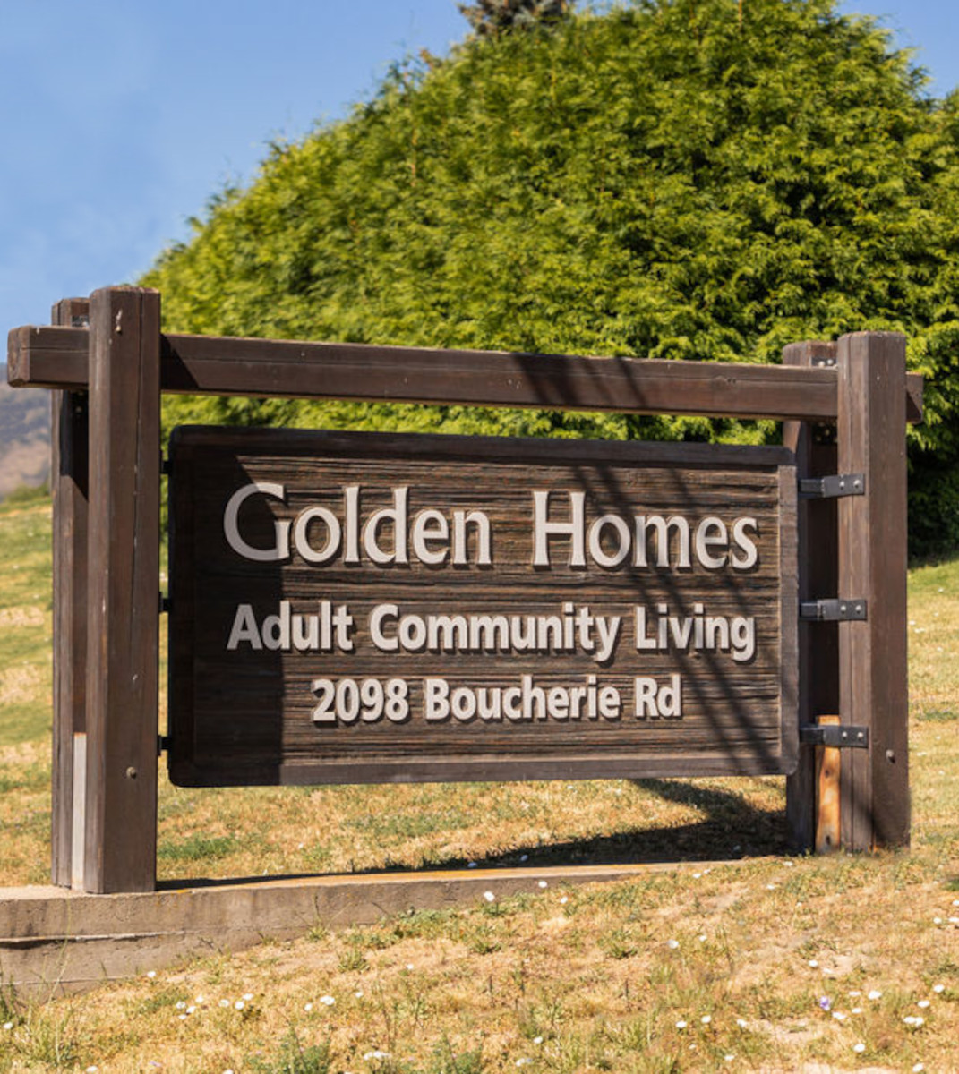 Golden_Homes